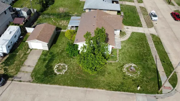 1107 Talley Dr, Salina, KS 67401