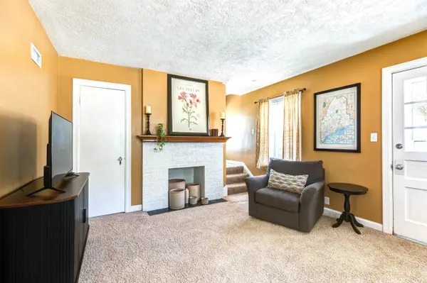 340 W Ellsworth Ave, Salina, KS 67401