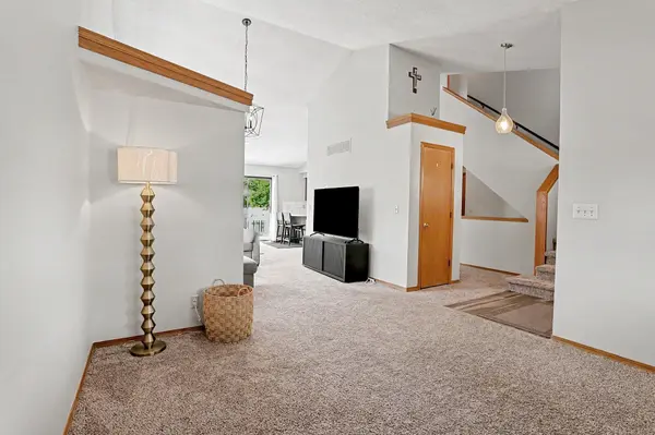 10013 E Bayley St, Wichita, KS 67207-3912