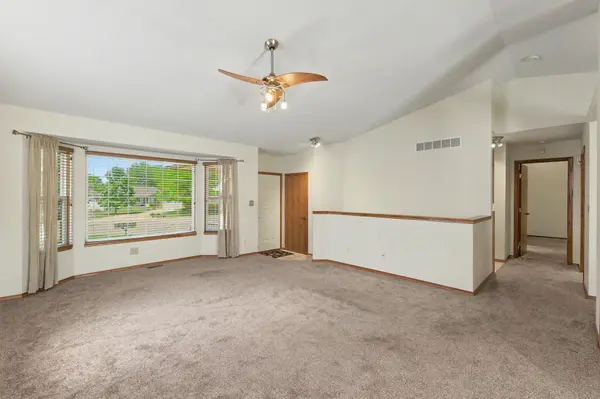 632 N Cedar Downs Ct, Wichita, KS 67235