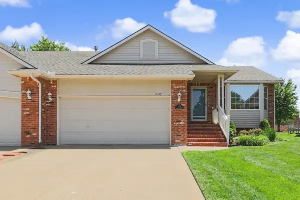 632 N Cedar Downs Ct, Wichita, KS 67235