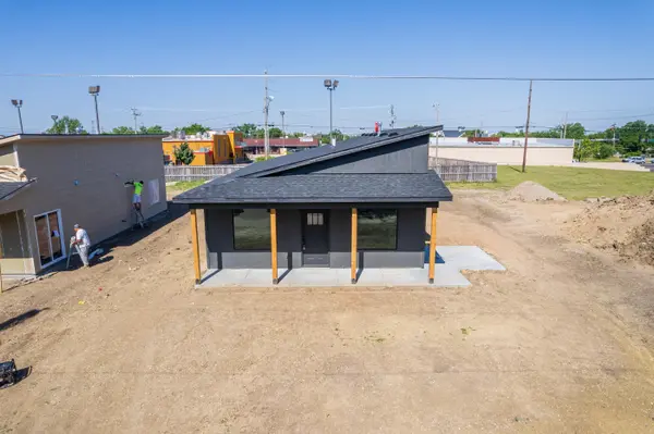 1333 N Holyoke,  Wichita,  KS 67208