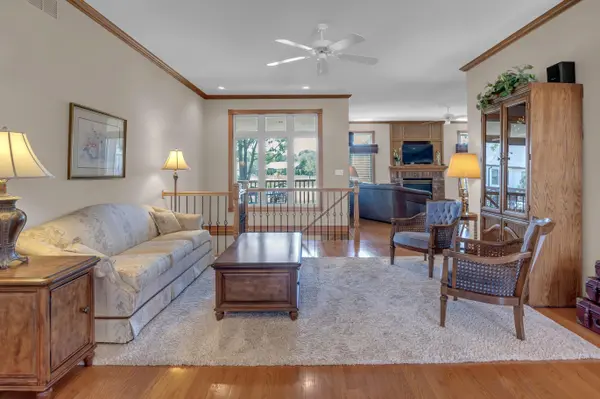 403 Witmarsum West, North Newton, KS 67117