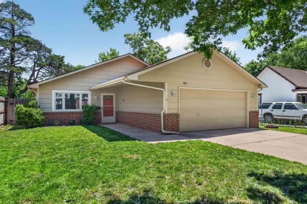 1938 N Burns, Wichita, KS 67203