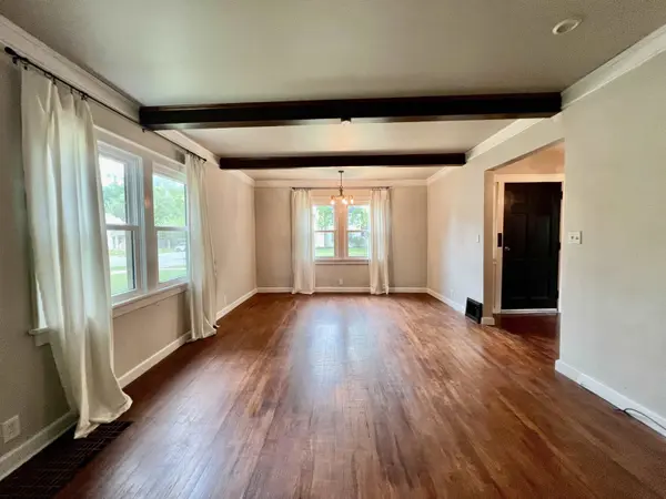 1103 Mansfield, Winfield, KS 67156