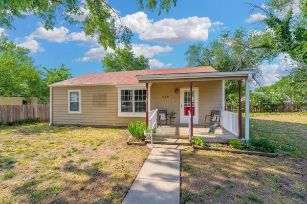 820 W 7th, Wellington, KS 67152