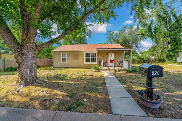 820 W 7th, Wellington, KS 67152