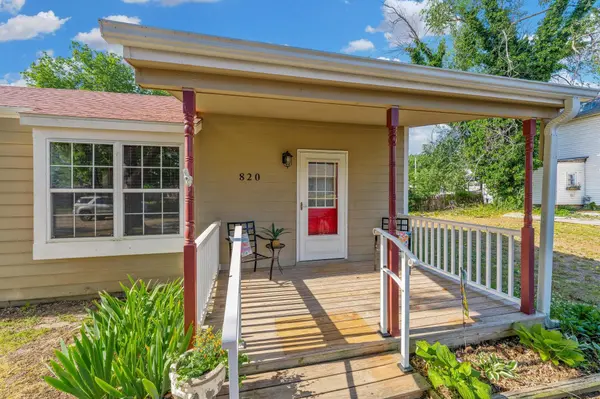 820 W 7th, Wellington, KS 67152