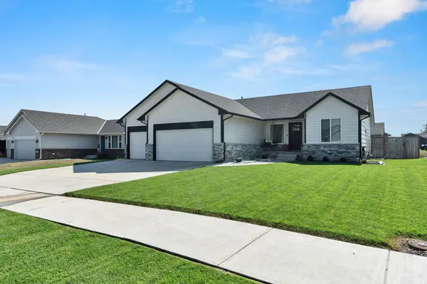 291 W Dusk Dr,  Rose Hill,  KS 67133