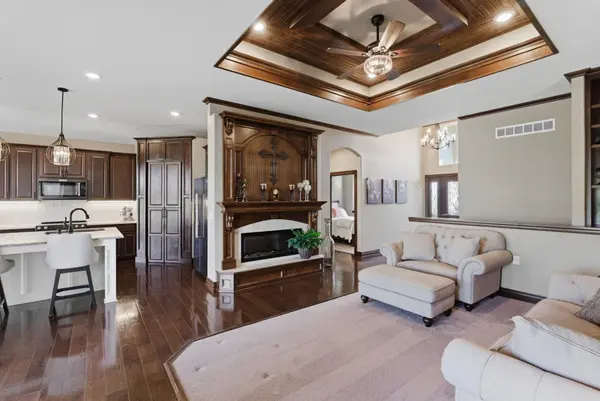 229 W Lakeside Dr, Cheney, KS 67025