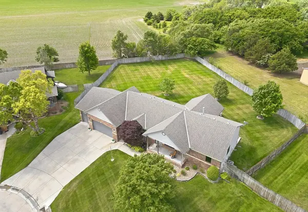601 Autumn Ridge,  Newton,  KS 67114