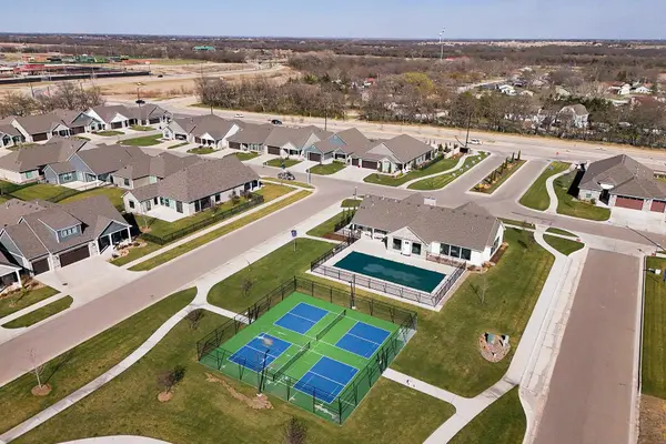 136 S Legacy Way, Andover, KS 67002