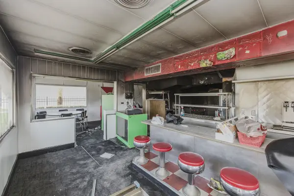 4834 E Lincoln, Wichita, KS 67218