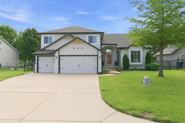 626 N Bay Country, Wichita, KS 67235