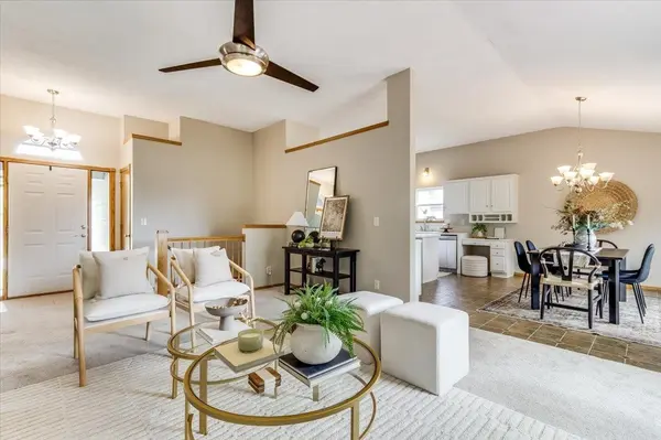 2308 N Brandon Cir, Wichita, KS 67226
