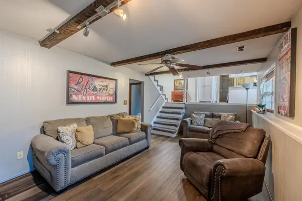924 E Kay, Derby, KS 67037