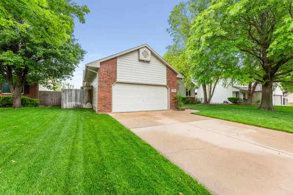 7406 W Westlawn, Wichita, KS 67205