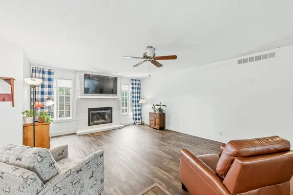 2025 N Broadmoor, Wichita, KS 67206