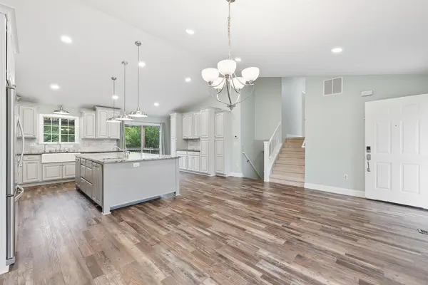 2438 N Tamarisk St, Derby, KS 67037