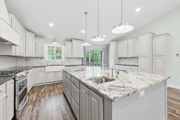 2438 N Tamarisk St, Derby, KS 67037