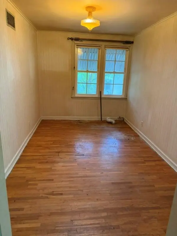 105 N Park, Winfield, KS 67156