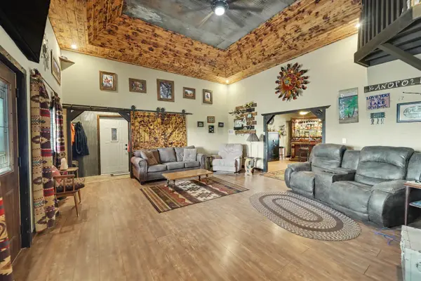 31 Campbell Rd., Marquette, KS 67464
