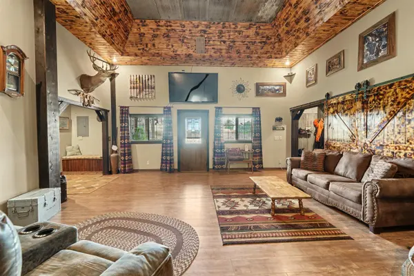 31 Campbell Rd., Marquette, KS 67464