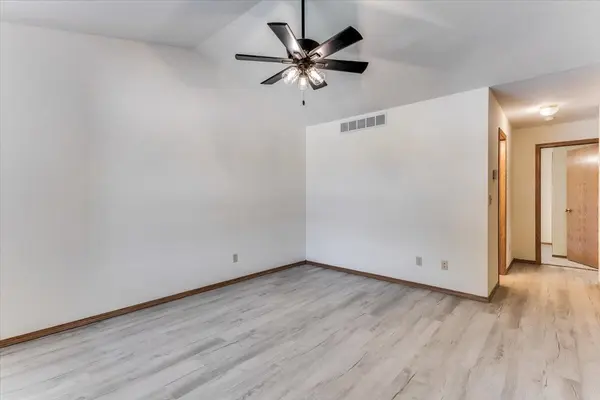 2302 N Shefford Cir., Wichita, KS 67205