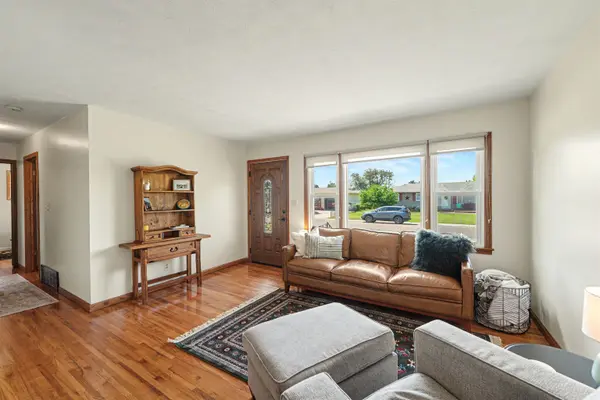 1317 Indian Rock Ln., Salina, KS 67401