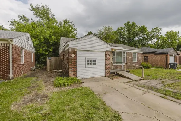 1784 N Old Manor, Wichita, KS 67208