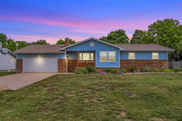 702 E Central, Whitewater, KS 67154