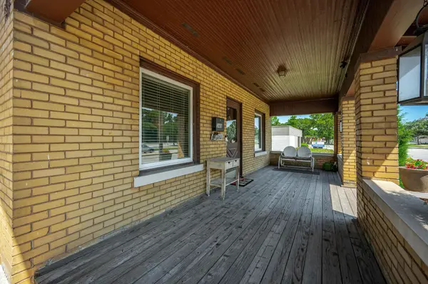341 S Hillside Ave, Wichita, KS 67211