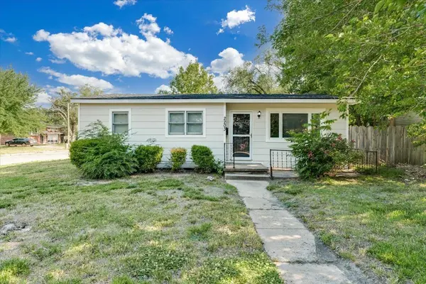 2203 W Lotus, Wichita, KS 67213