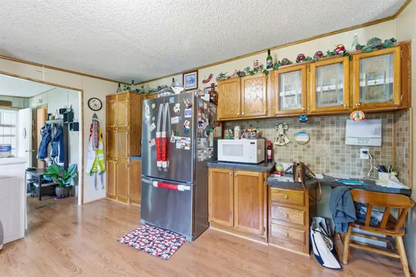 717 E 3rd, Moline, KS 67353