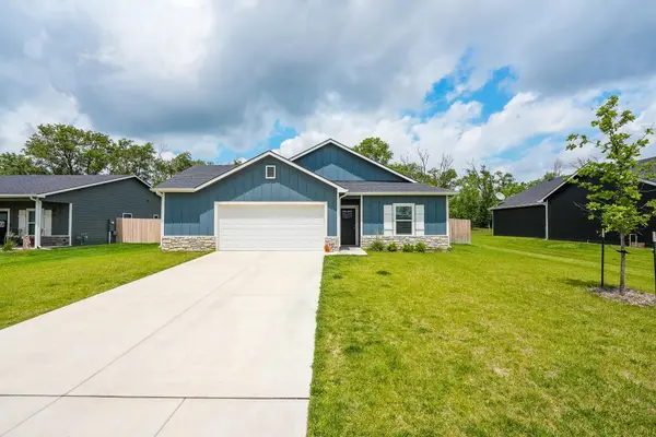 640 W Finney Ave, El Dorado, KS 67042