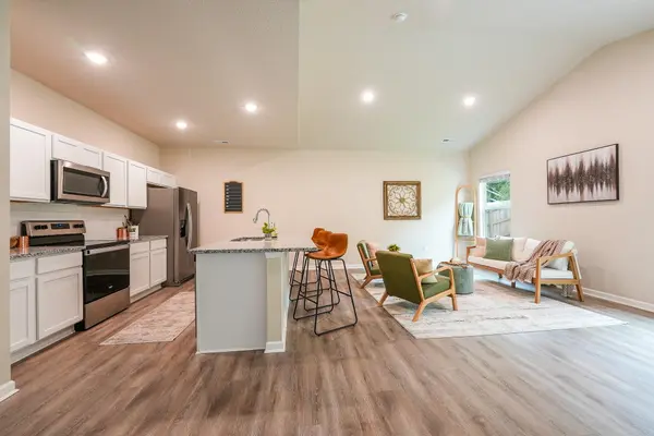 640 W Finney Ave, El Dorado, KS 67042