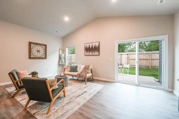 640 W Finney Ave, El Dorado, KS 67042