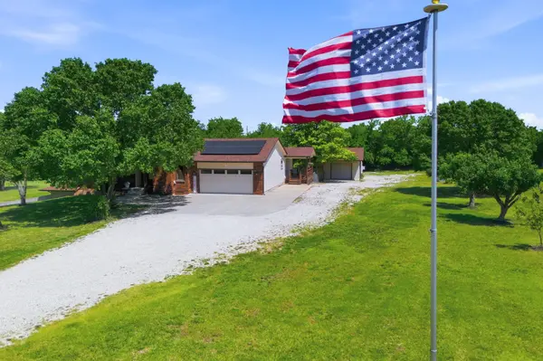 14618 SW 173rd St, Rose Hill, KS 67133-8140