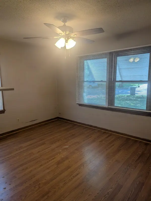 2508 S Greenwood, Wichita, KS 67216