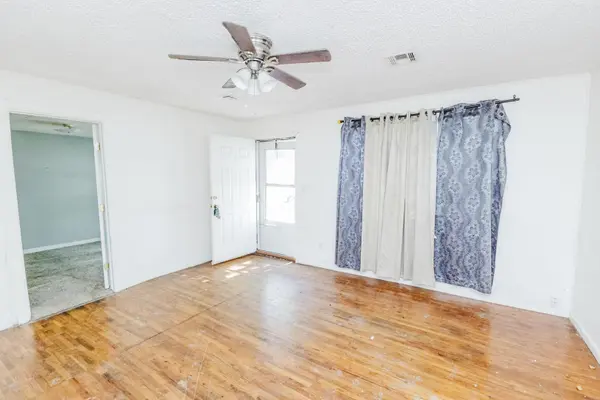 1843 N Litchfield, Wichita, KS 67203