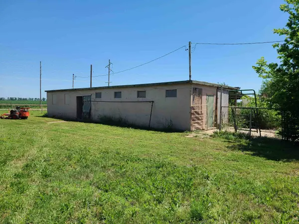 5601 252nd, Arkansas City, KS 67005