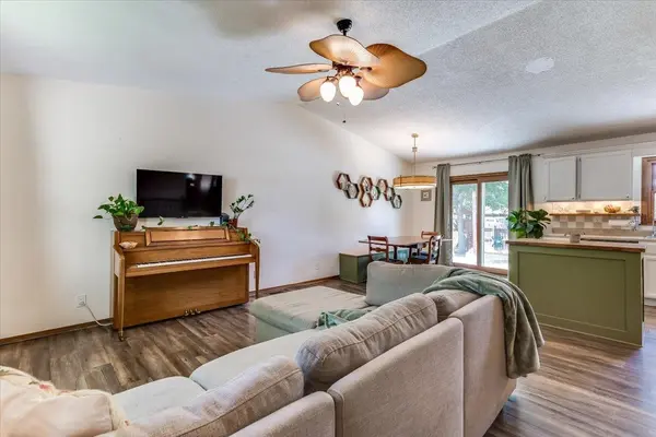 2456 N Ridgewood Ct, Wichita, KS 67220