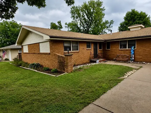 517 Hellar Ave,  Clearwater,  KS 67026