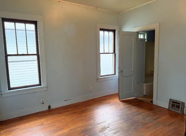 413 S Phillips Ave, Salina, KS 67401