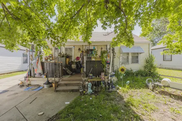 730 S Pinecrest,  Wichita,  KS 67218