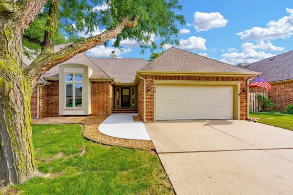 9430 E BENT TREE CIR, Wichita, KS 67226