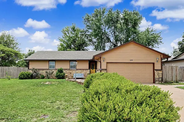 533 E Parkwood,  Rose Hill,  KS 67133