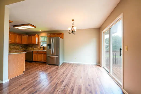 309 N Oakmont Ct, Andover, KS 67002