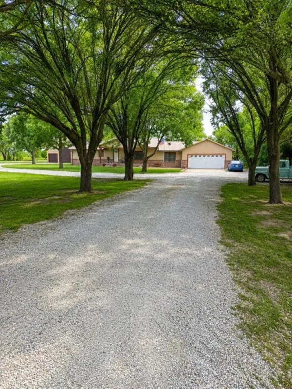 14730 E 63rd Street S, Derby, KS 67037