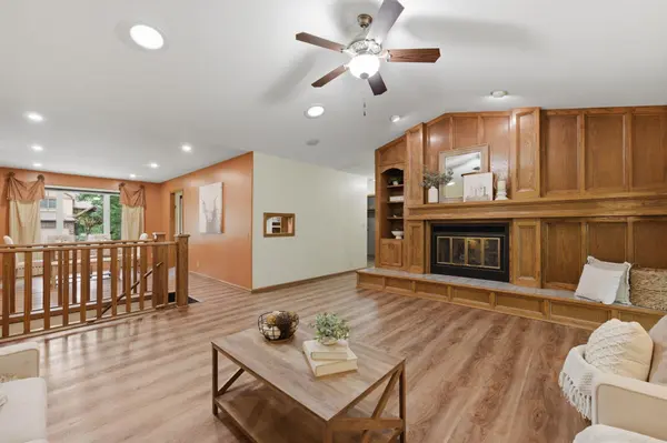 1319 N Coachhouse Ct, Wichita, KS 67235